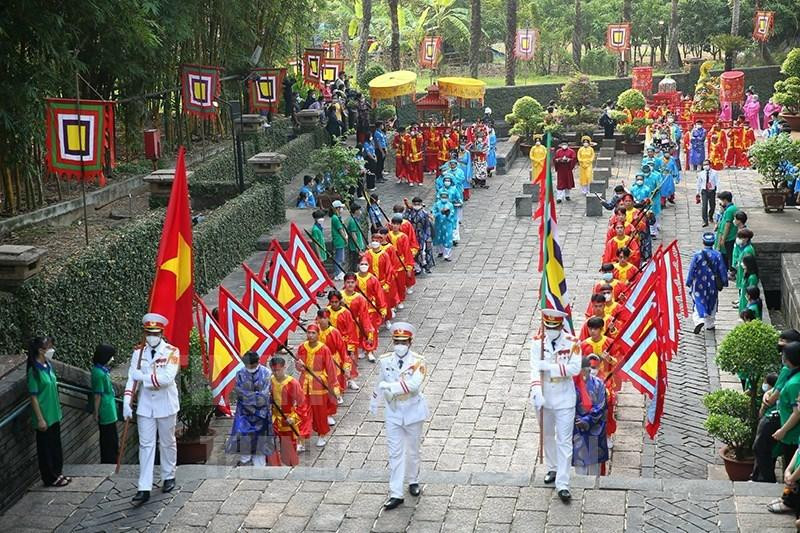 Giỗ tổ Hùng Vương và 30/4 - 01/5 người lao động không được nghỉ bù