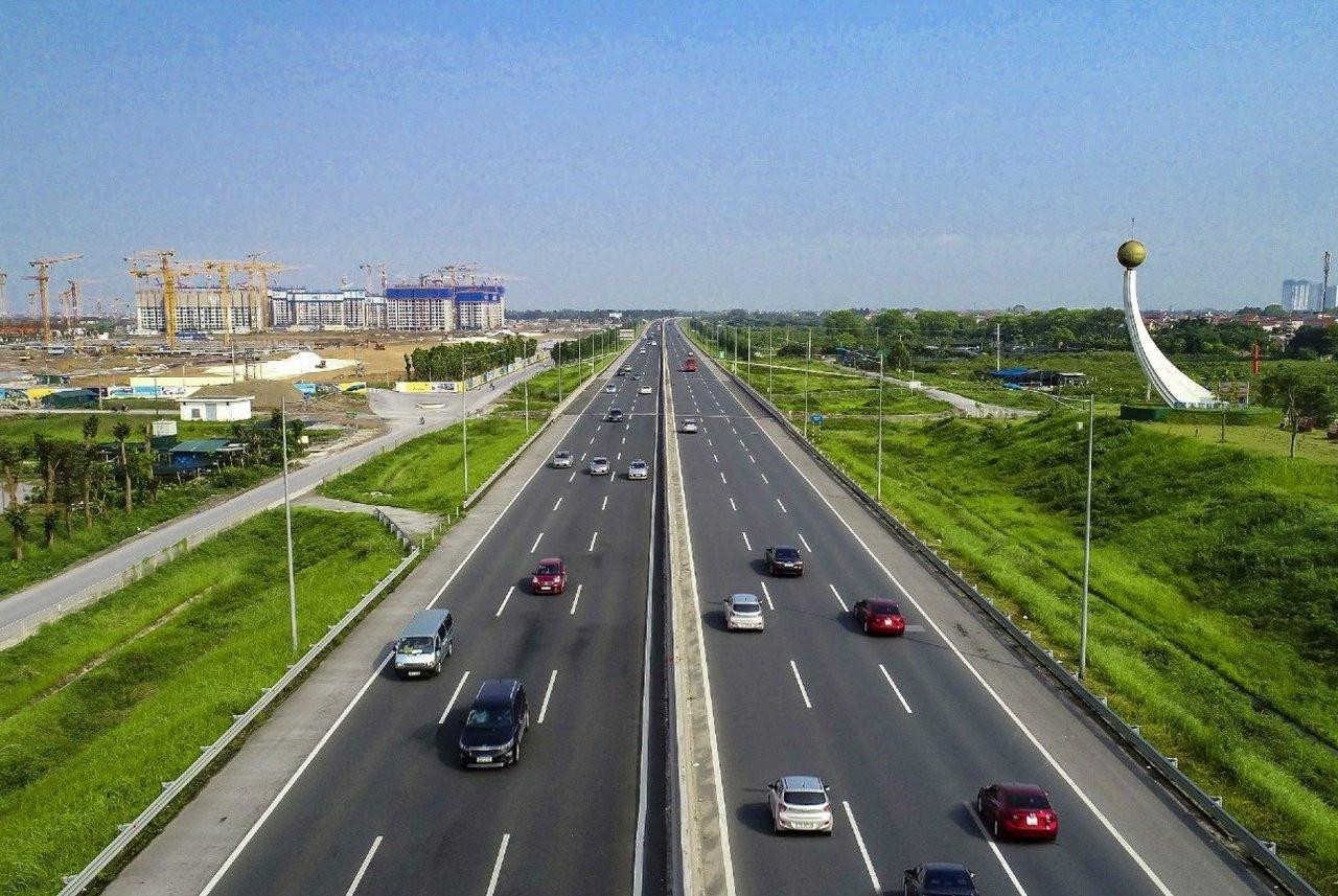 Tăng cường kiểm tra tổ chức giao thông trên các tuyến cao tốc