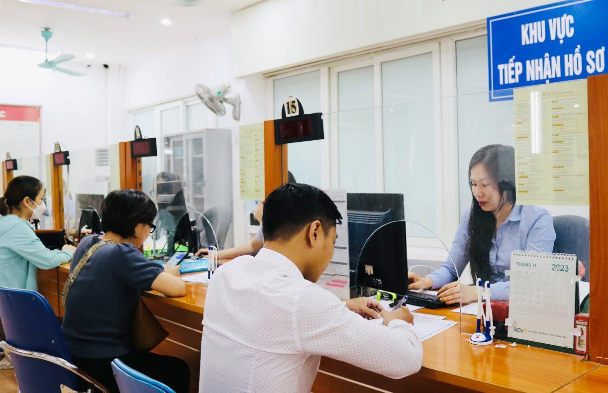 Mức hưởng trợ cấp thất nghiệp tối đa năm 2024