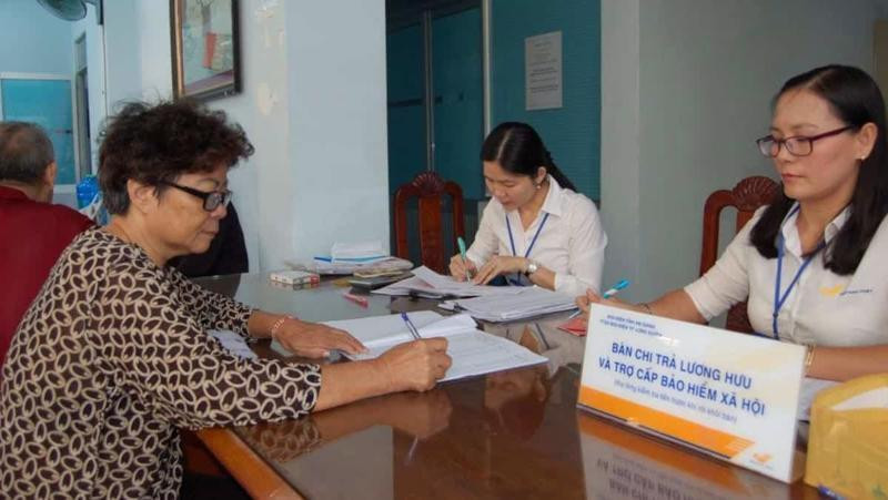 Tăng lương tối thiểu vùng tác động thế nào đến lương hưu?