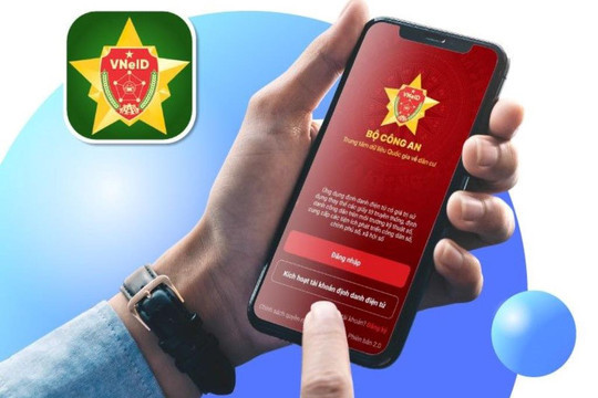 Giả công an yêu cầu kích hoạt VNeID để lừa đảo, chiêu trò khiến nhiều người sập bẫy - Ảnh 1.