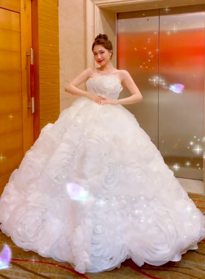 Hòa Minzy hé lộ kế hoạch lấy chồng sinh con trong năm 2024 Ảnh 1
