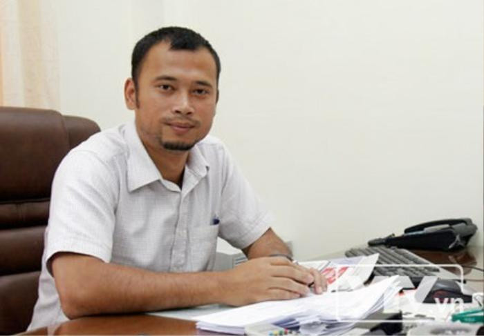 MC Long Vũ 'Chiếc nón kỳ diệu': Ở ẩn khi đang đỉnh cao sự nghiệp, trở lại với diện mạo khó nhận ra Ảnh 2
