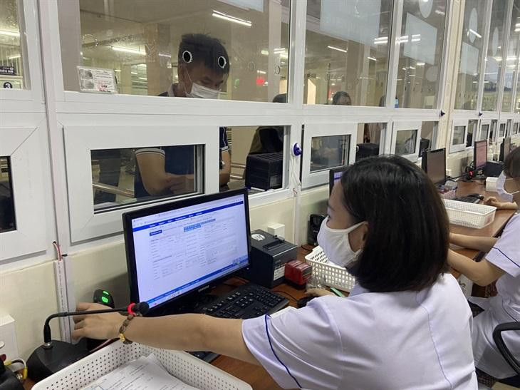 BHXH Việt Nam hướng dẫn tra cứu thông tin về hạn sử dụng thẻ BHYT