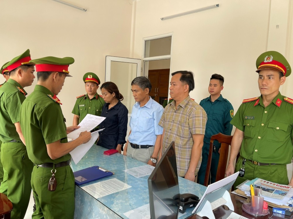 Công an Quảng Nam: Khởi tố 3 bị can nguyên Trưởng phòng Giáo dục về tội “nhận hối lộ”
