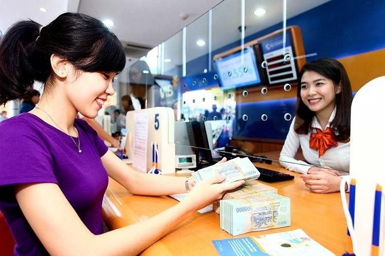 Thủ tướng Chính phủ yêu cầu tiếp tục giảm lãi suất cho vay