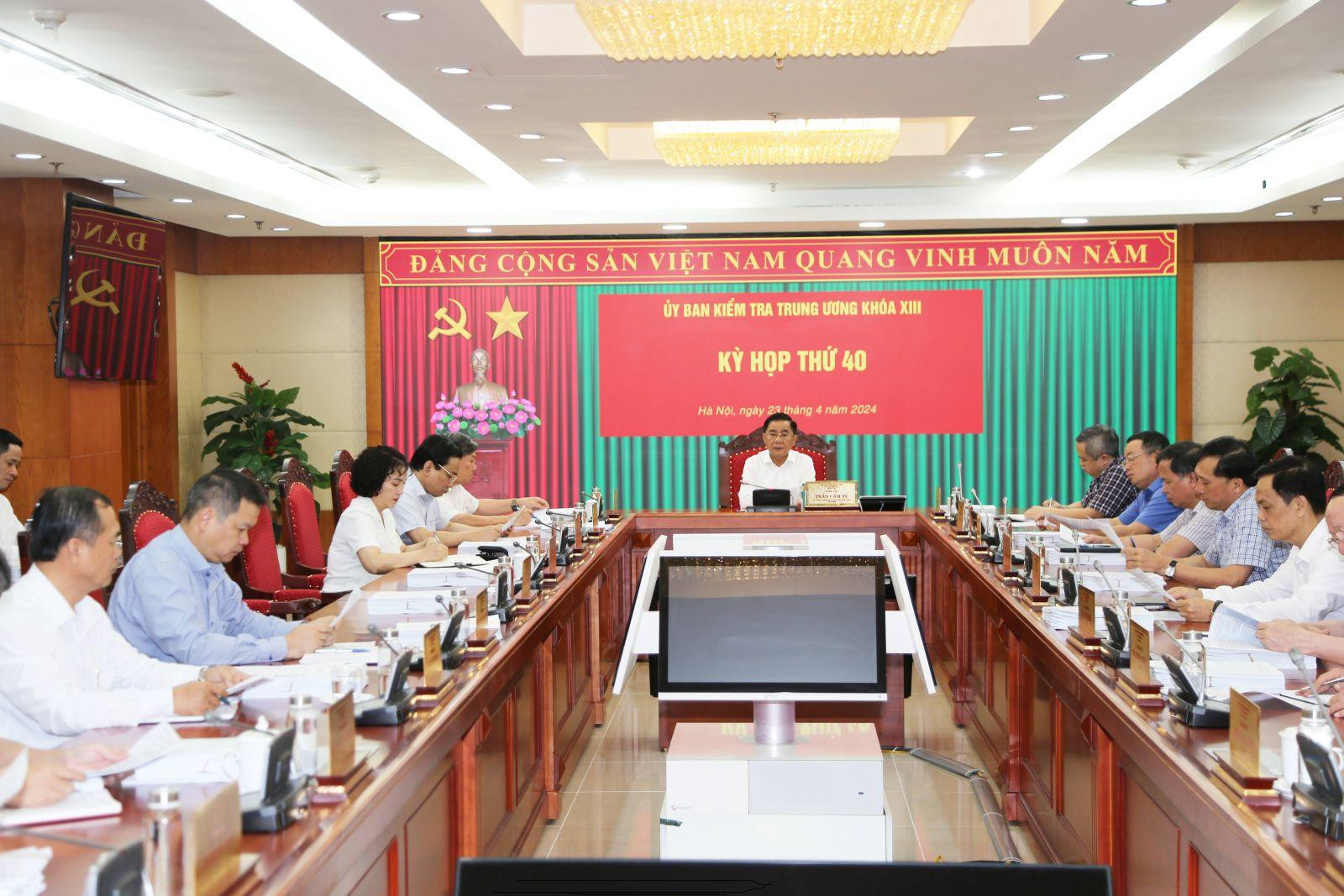 UBKT Trung ương đề nghị xem xét, thi hành kỷ luật Ban Thường vụ tỉnh ủy Vĩnh Phúc