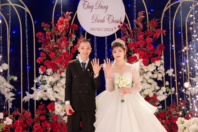 Con rể hơn mẹ vợ 1 tuổi, kém bố vợ 3 tuổi ở Lào Cai: Cô dâu tiết lộ điều thú vị - 4