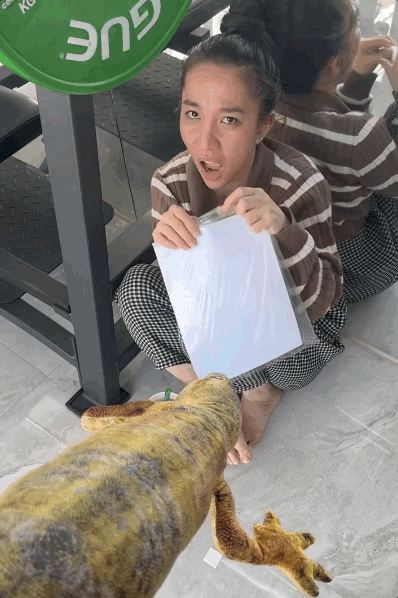 Lê Dương Bảo Lâm vướng tranh cãi khi nói chuyện với vợ Ảnh 1