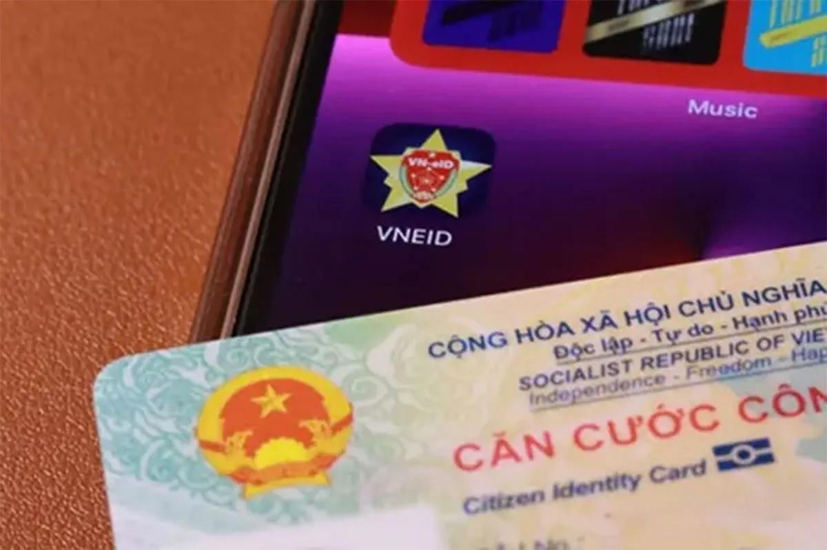 Từ 01/7 chỉ sử dụng duy nhất tài khoản VNeID khi thực hiện dịch vụ công trực tuyến