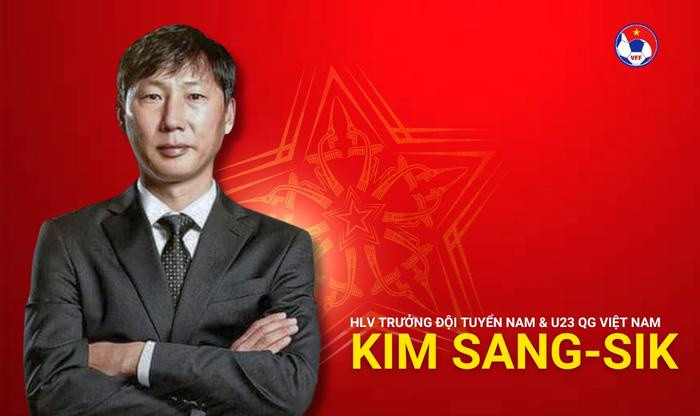 Đừng đợi HLV Kim Sang Sik làm tốt hơn HLV Park để đổi vận cho bóng đá Việt Nam! Ảnh 1
