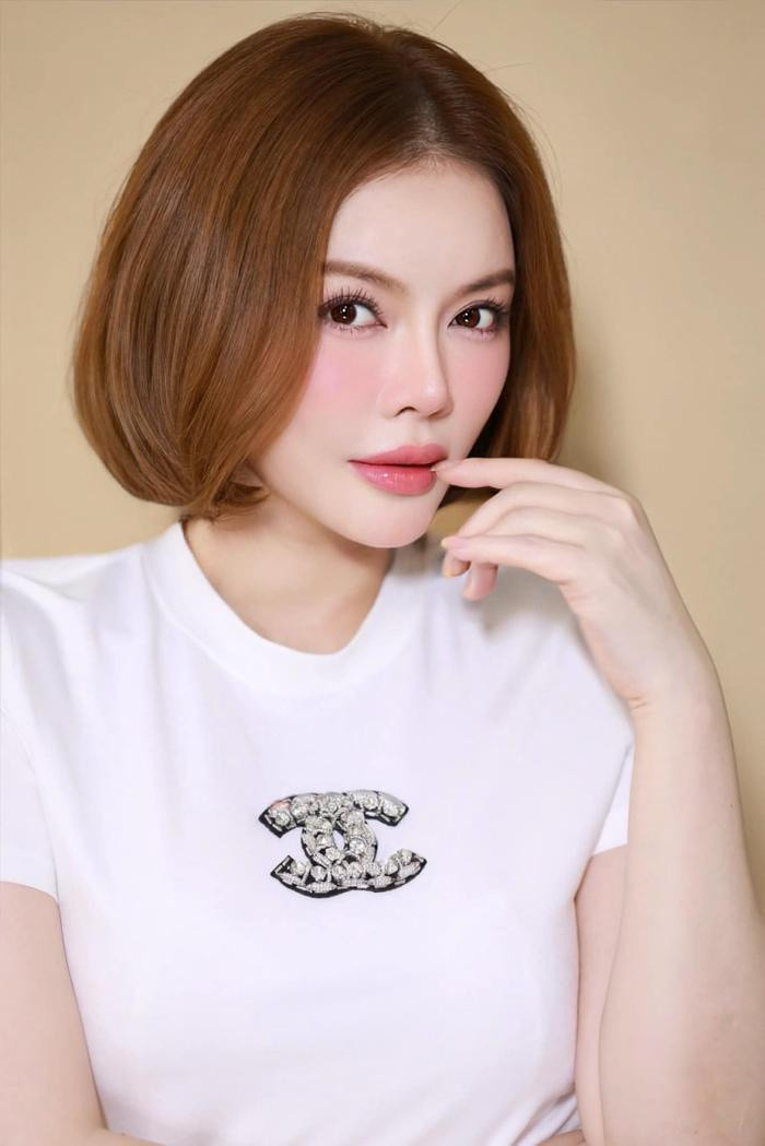 Lý Nhã Kỳ thay đổi một điểm, diện mạo thay đổi 'chóng mặt' Ảnh 2