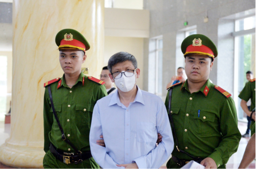 Cựu Bộ trưởng Nguyễn Thanh Long nộp thêm 1 tỉ đồng khắc phục hậu quả