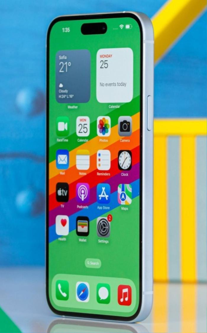 Apple ra mắt iPhone 17 siêu mỏng vào năm 2025 Ảnh 1