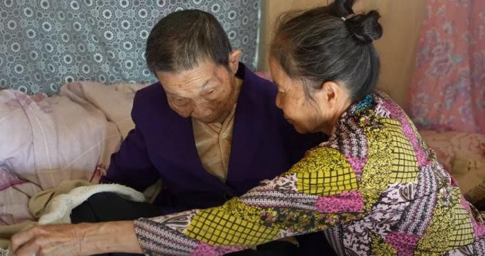 Cụ bà thọ nhất nhì Việt Nam: 123 tuổi vẫn minh mẫn, tóc đen nhánh Ảnh 2