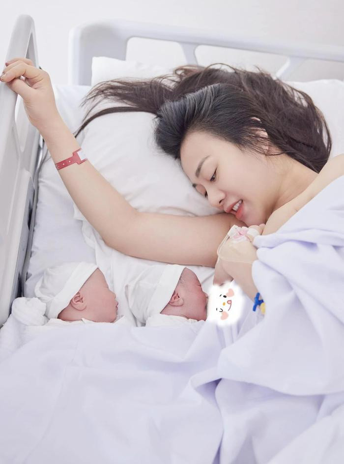 Phương Oanh trải lòng về hành trình làm mẹ bỉm sữa, phải duy trì một việc mỗi sáng Ảnh 1