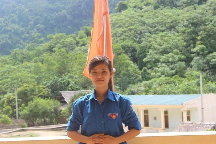 Tình hình sức khỏe mới của nữ bác sĩ bị tấm kính ở quán cà phê đổ vào người Ảnh 1