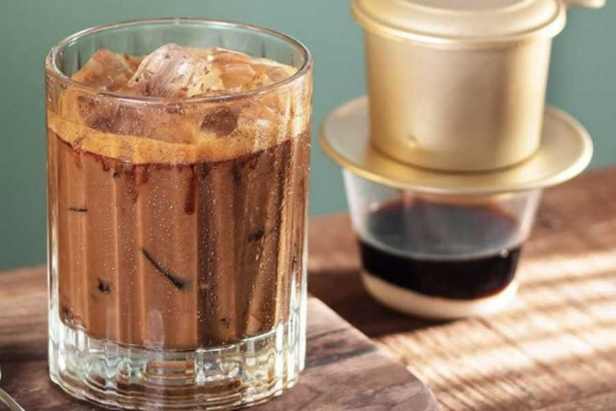 Nên uống cà phê đen hay cà phê sữa để tốt cho sức khỏe