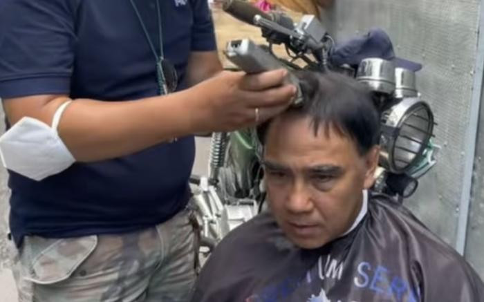MC Quyền Linh gây xôn xao khi cạo trọc đầu Ảnh 1