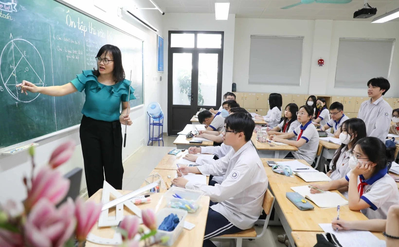 Thí sinh ôn thi vào lớp 10. (Ảnh: PV/Vietnam+)