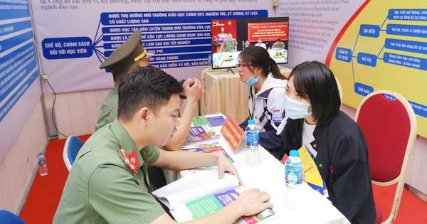 Đăng ký vào trường khối công an phải là nguyện vọng 1