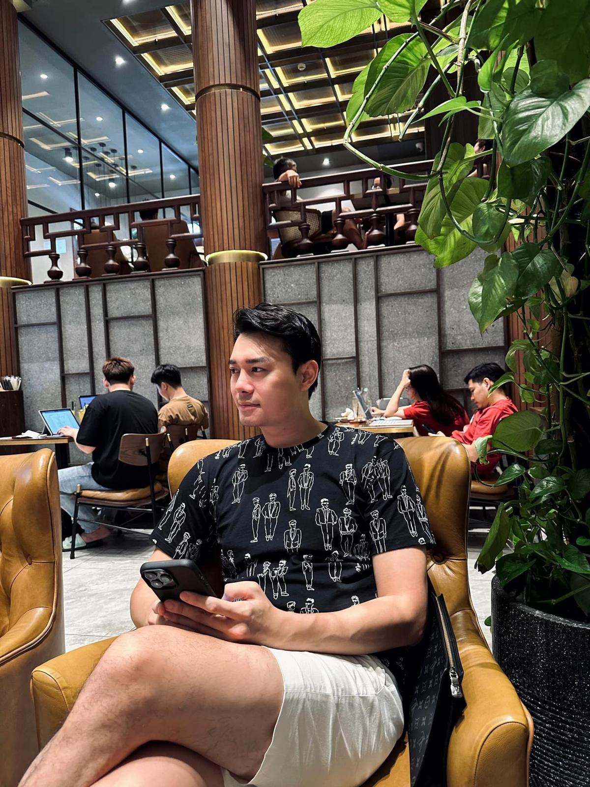Chuyện gì đang xảy ra với Trương Ngọc Ánh và 'tình trẻ'? Ảnh 3