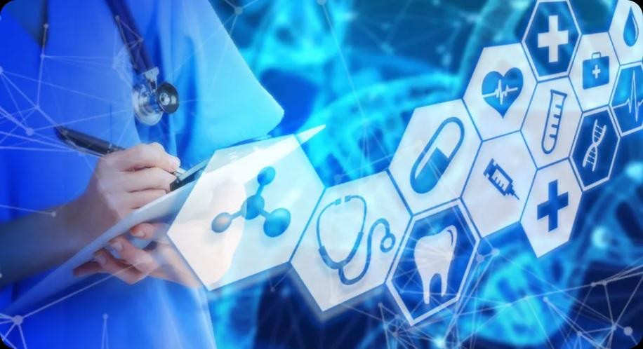 Người dân Hà Nội có thể tự đến trạm y tế để khởi tạo hồ sơ sức khỏe điện tử