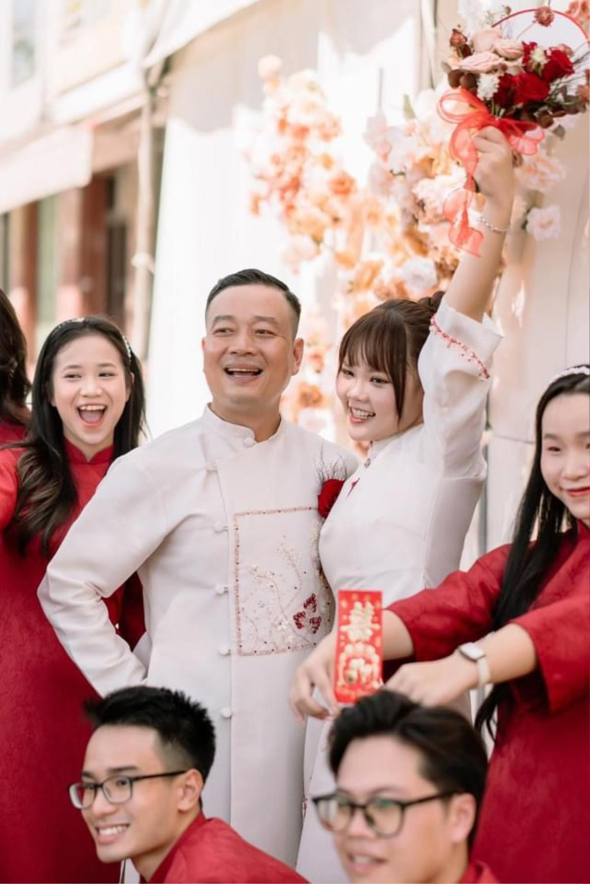 Bộ ảnh gây chú ý của cặp đôi 'chú - cháu' ở Đà Nẵng Ảnh 4