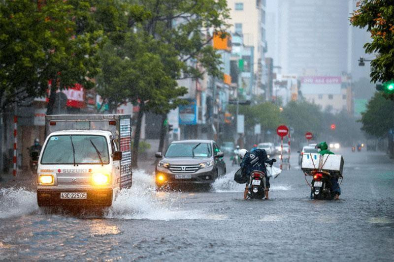 Cảnh báo người dân bảo vệ an toàn tính mạng trước mưa bão