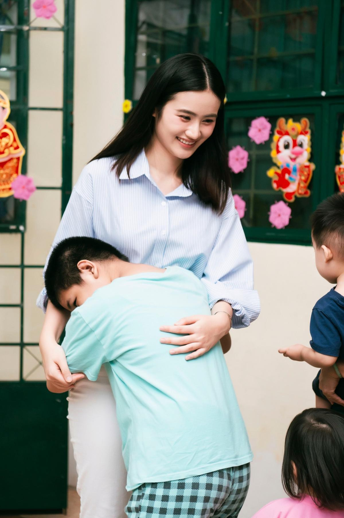 Màn ngược dòng ngoạn mục của Hoa hậu Ý Nhi Ảnh 1