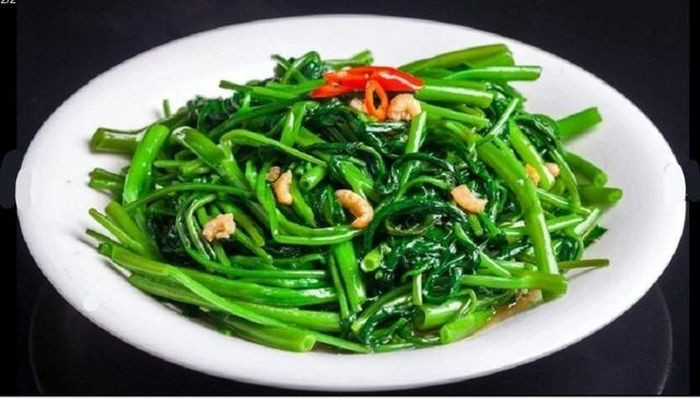 5 loại thực phẩm để qua đêm 'độc hơn thạch tín', nhiều người vẫn vô tư ăn