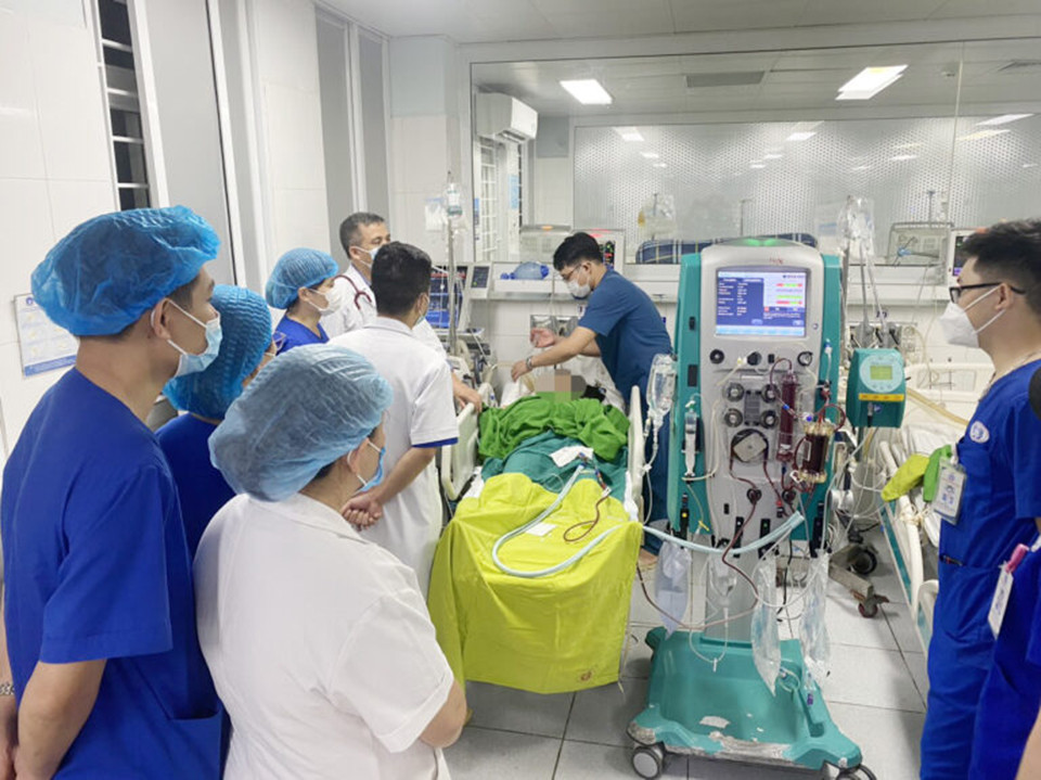 2 người bệnh ngộ độc khí nhập viện trong tình trạng nguy kịch.