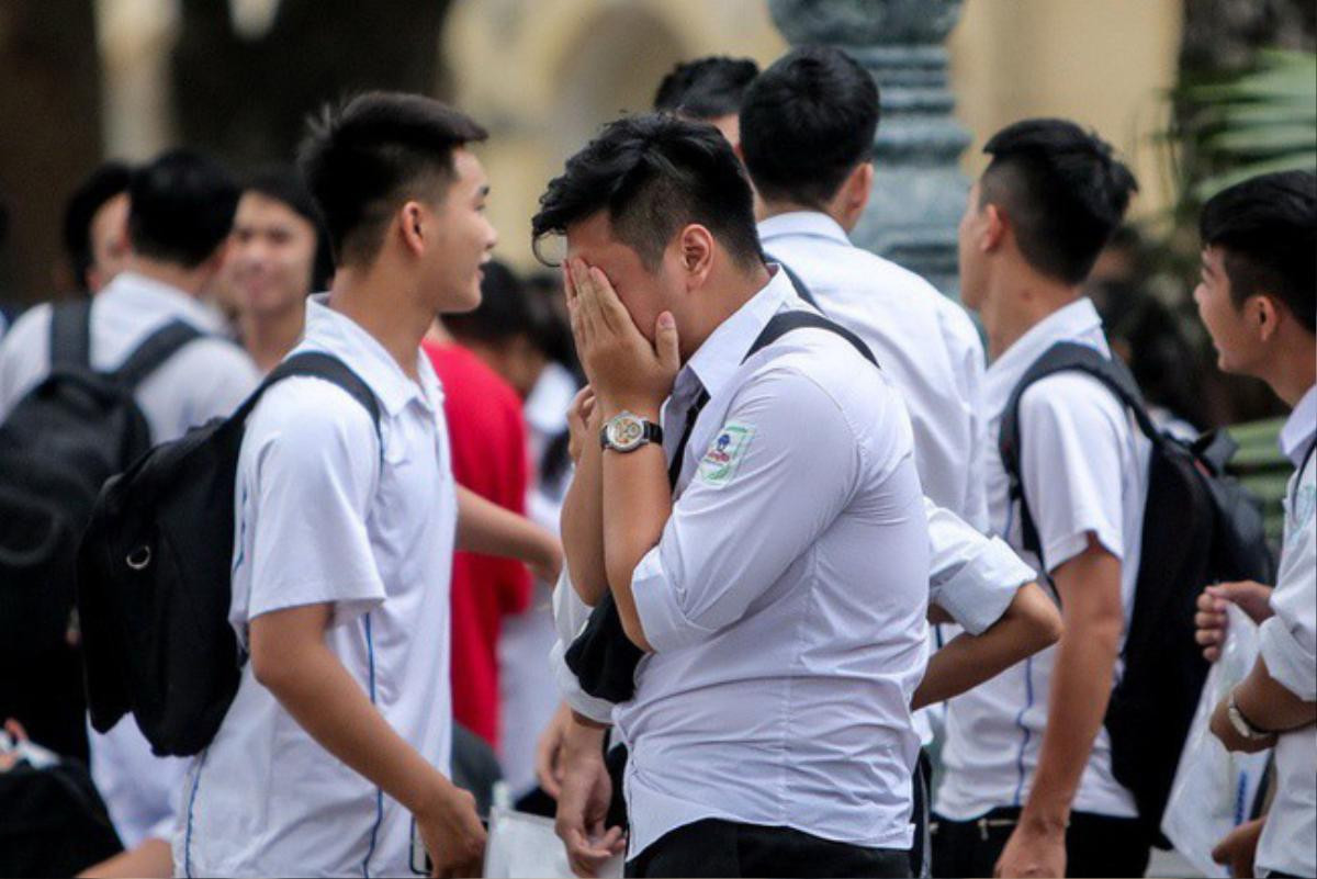 Hơn 9.5 điểm/môn vẫn trượt đại học, ngành nào đang có điểm chuẩn cao nhất? Ảnh 1