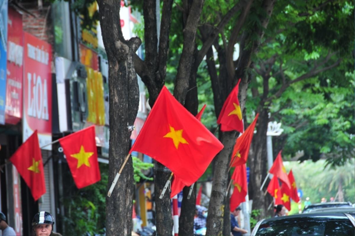 Bộ trưởng phản hồi đề xuất nghỉ thêm ngày dịp Quốc khánh và dịp kỷ niệm chiến thắng Điện Biên Phủ Ảnh 1