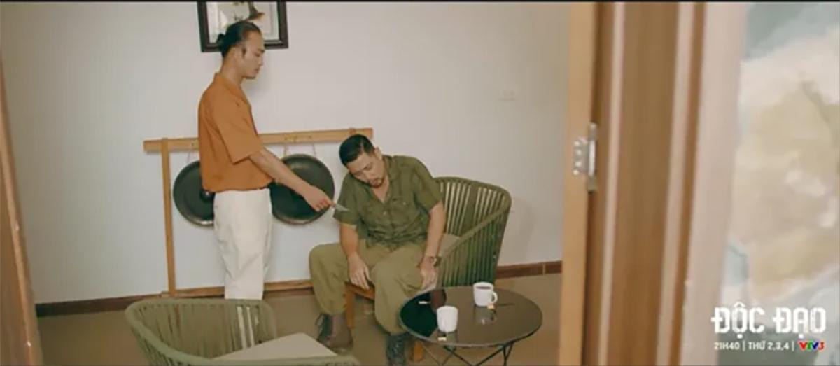 Độc đạo tập 3: Dương 'cơ bắp' dằn mặt Hồng vận chuyển ma túy Ảnh 2