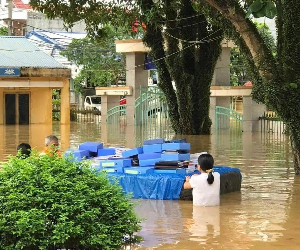 Mặt trận Tổ quốc công khai danh sách chuyển tiền ủng hộ các địa phương bị thiệt hại bão số 3