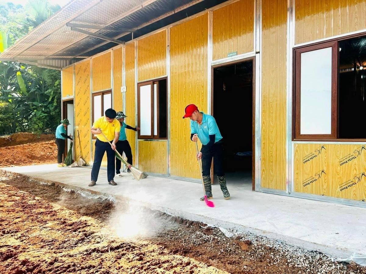 Tin vui: 25 hộ dân Làng Nủ đã có nhà mới Ảnh 4