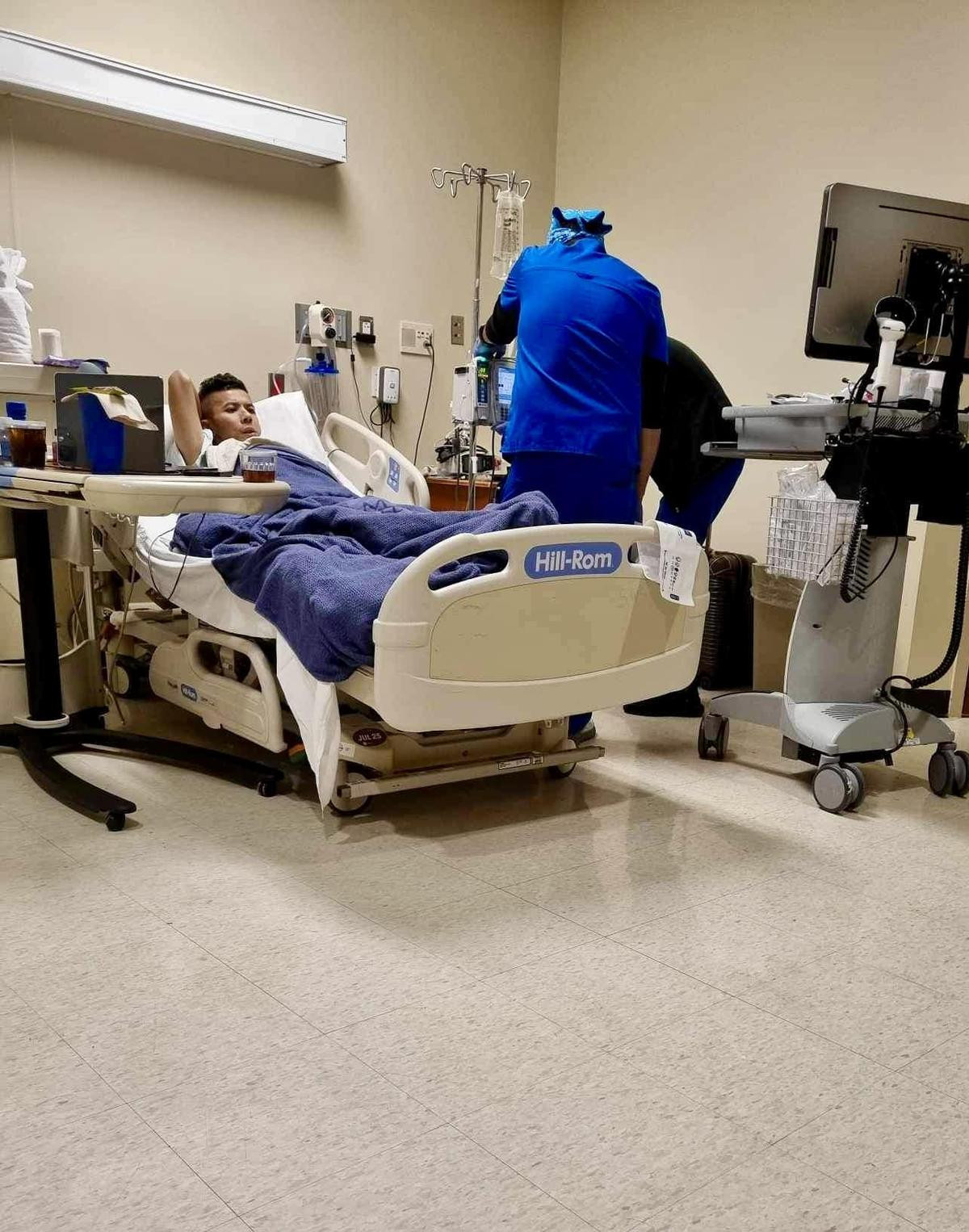 Ca sĩ Kasim Hoàng Vũ lên tiếng trước tin đồn qua đời Ảnh 1