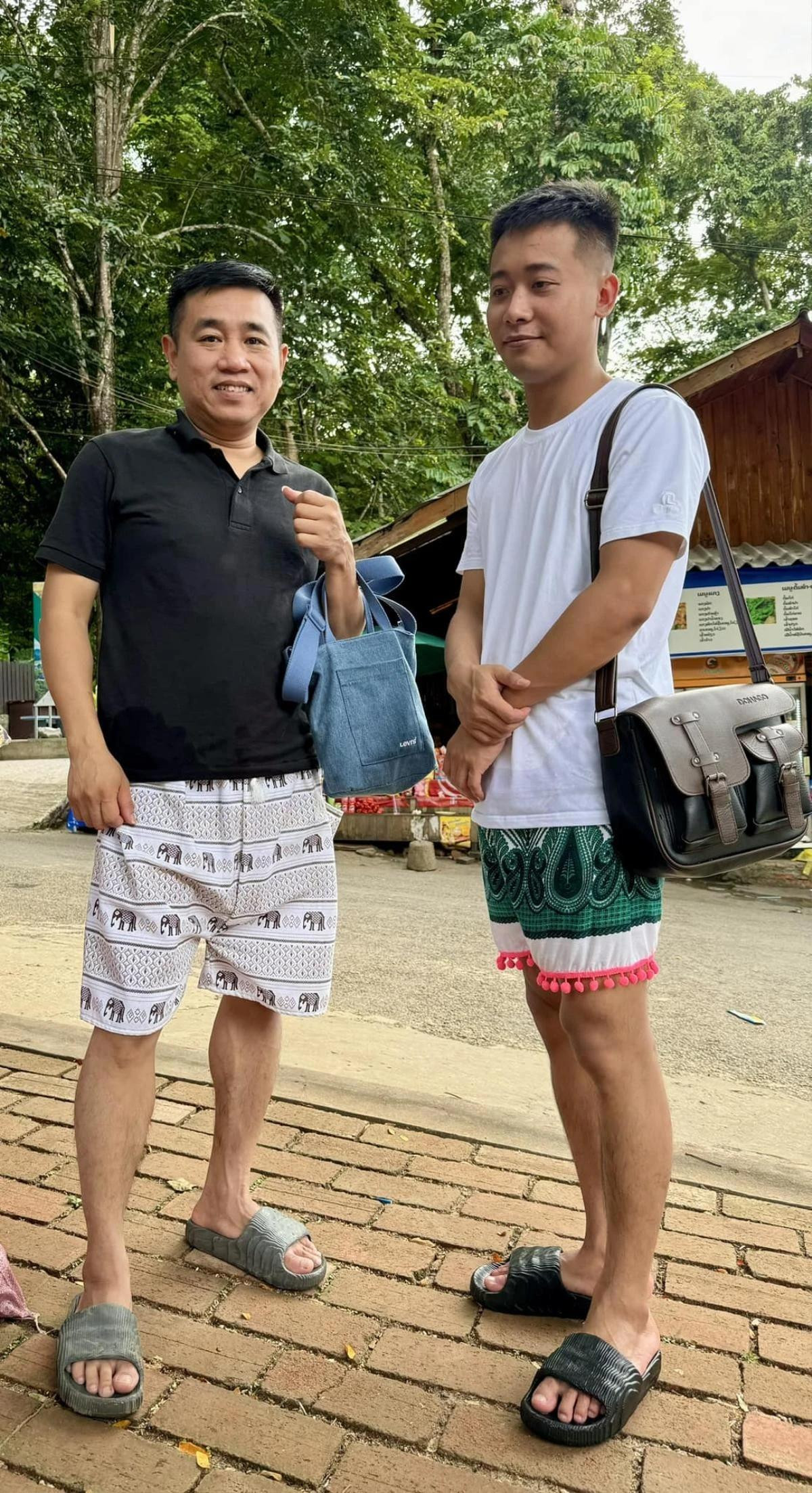 Quang Linh Vlogs gây sốc với hình ảnh nữ tính ngày càng rõ nét Ảnh 3