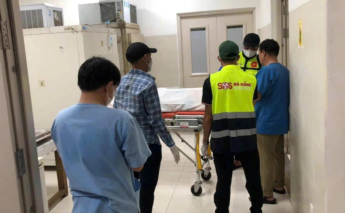 Đưa thi thể cô gái bị bạn trai sát hại ngay sau khi cầu hôn ở Đà Nẵng về quê lo hậu sự Ảnh 1