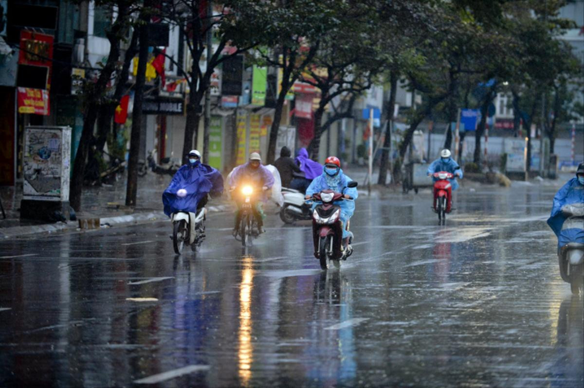 Thời tiết hôm nay (19/10): Cả nước đón mưa dông cuối tuần Ảnh 1
