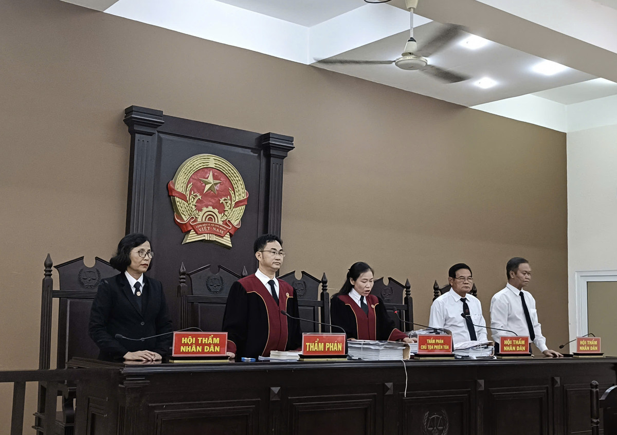 Hình ảnh phiên toàn xét xử vụ cháy quán karaoke làm 32 người chết ở Bình Dương Ảnh 4