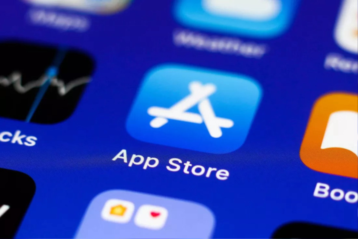 Apple sẽ cho phép xóa App Store và ứng dụng Camera trên iPhone Ảnh 1
