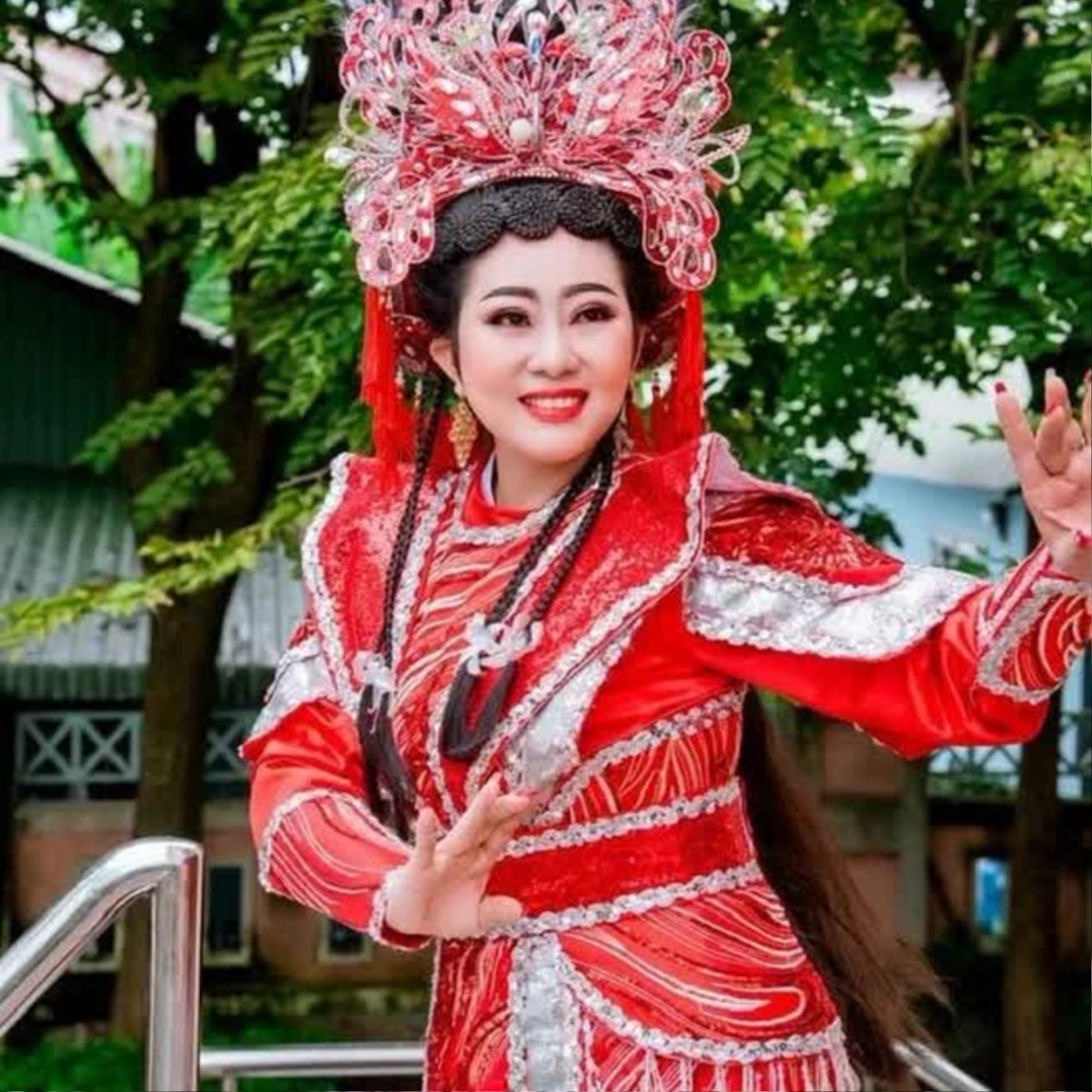 Nghệ sĩ Lê Phương đột ngột qua đời ở tuổi 35 do tai nạn giao thông Ảnh 2
