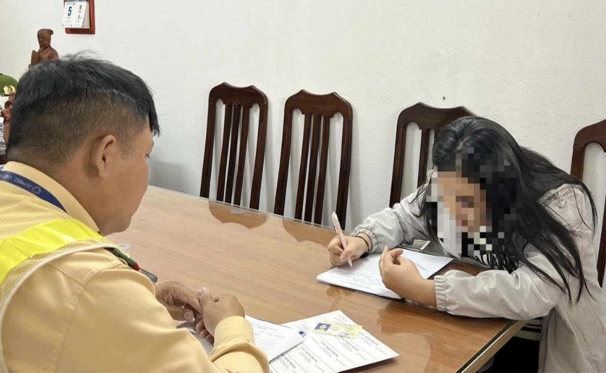 Nữ tài xế trần tình lý do quay đầu ngược chiều trên cao tốc Pháp Vân - Cầu Giẽ, bị phạt 17 triệu đồng Ảnh 1
