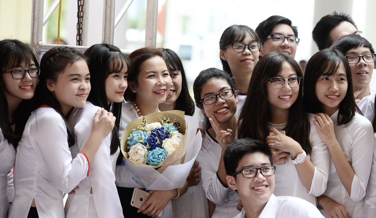 Lời chúc 20/11 hay và ý nghĩa nhất dành tặng cho thầy cô giáo Ảnh 1