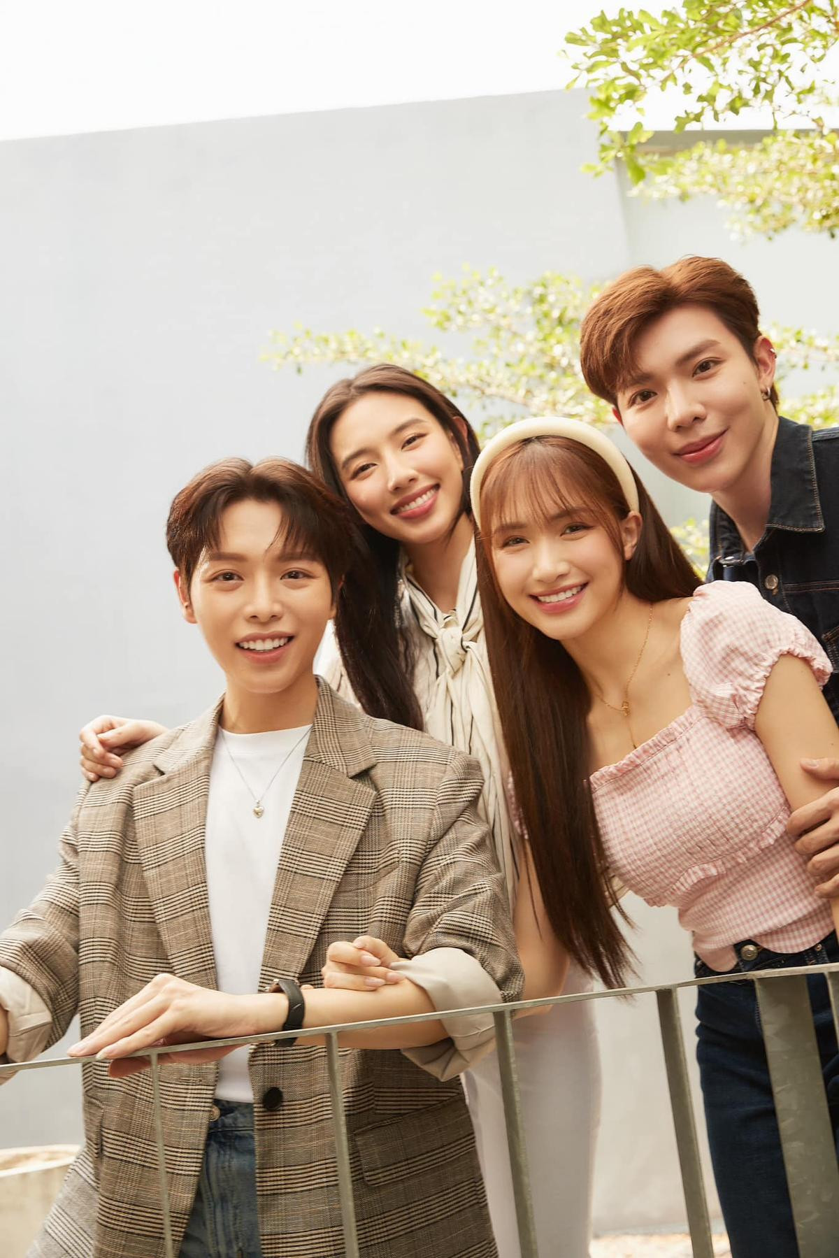 Phản ứng của Hòa Minzy về thông tin mang thai lần 2 Ảnh 1