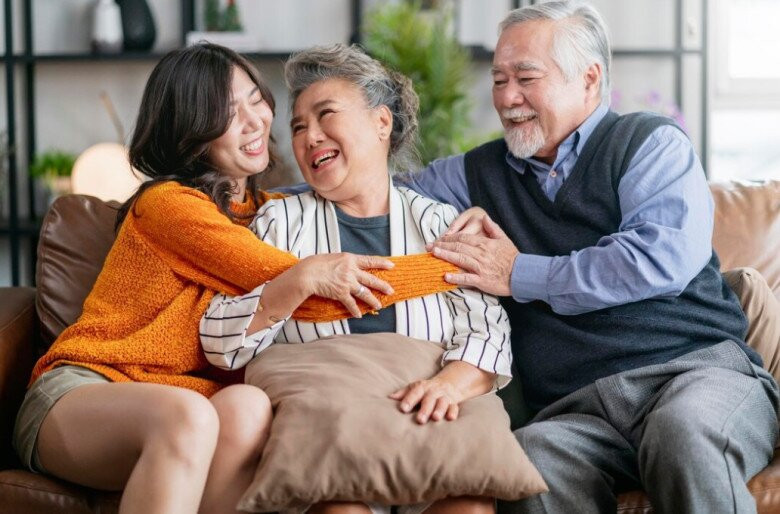 Đang hãnh diện khi các con xây được ngôi nhà 2 tỷ, tôi chết lặng trước câu nói của bà thông gia - 2
