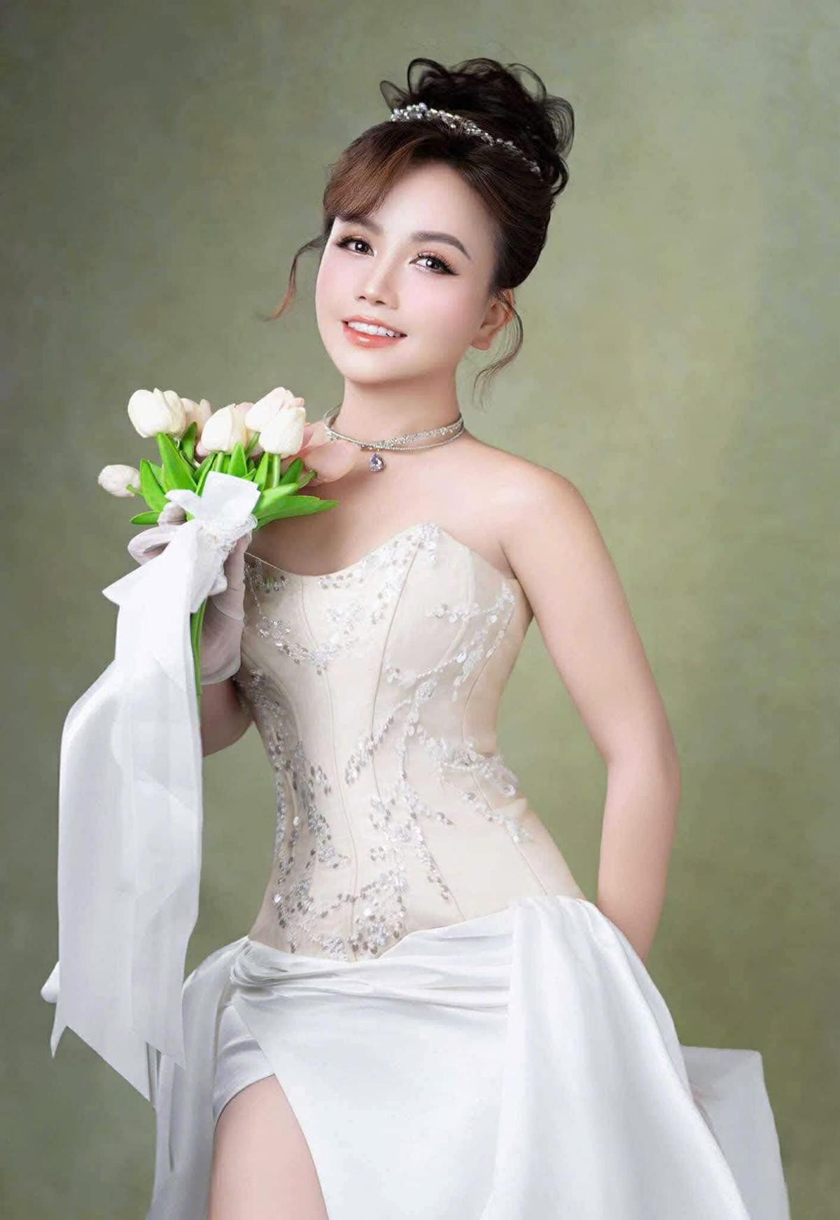 Nữ diễn viên Việt 4 đời chồng phủ nhận chuyện cưới bạn trai kém 20 tuổi Ảnh 3