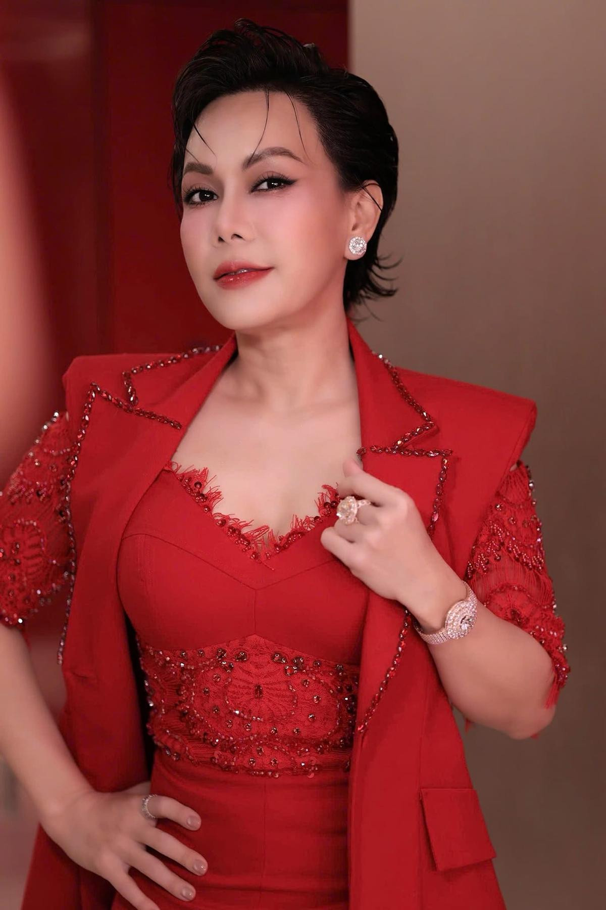 Nữ diễn viên tặng Xuân Son 80 triệu: Ở nhà 240 tỷ, tuyên bố nghỉ làm vẫn giàu nhờ điều này Ảnh 5